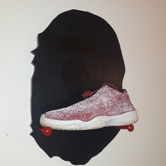 Bape - Picture 5 of 6